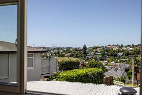 Photo of property in 65 Hinewa Road, Otumoetai, Tauranga, 3110