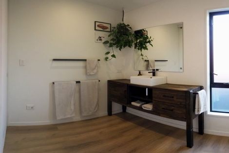 Photo of property in 123 Clarendon Terrace, Woolston, Christchurch, 8023