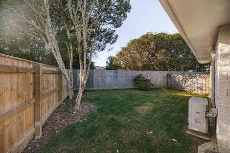 Photo of property in 2 Cypress Way, Levin, 5510