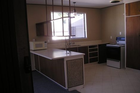 Photo of property in 15 Church Street, Waipawa, 4210