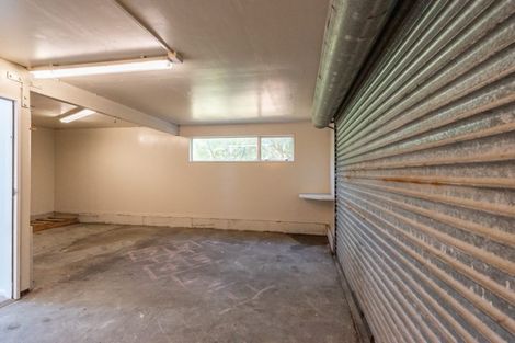 Photo of property in 28 Woolwich Close, Whitby, Porirua, 5024