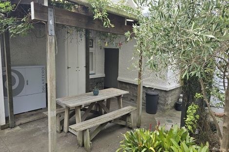 Photo of property in 8 Roy Street, Newtown, Wellington, 6021