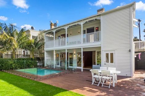 Photo of property in 49 Anglesea Street, Freemans Bay, Auckland, 1011