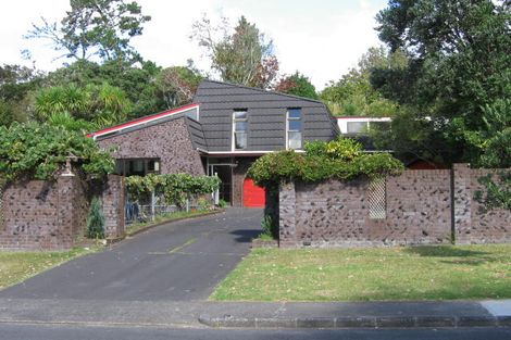 Photo of property in 80 Cliff View Drive, Green Bay, Auckland, 0604