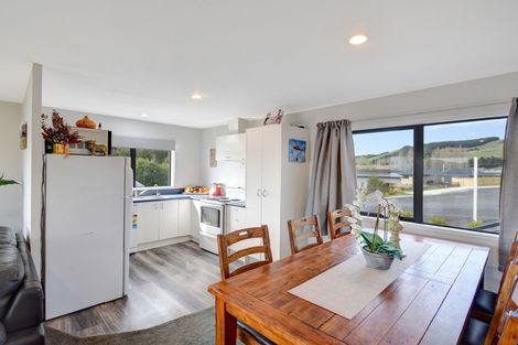 Photo of property in 55 Titri Road, Waihola, Outram, 9073