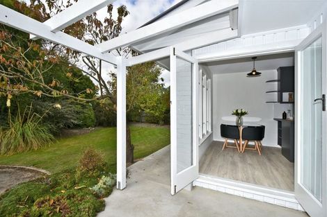 Photo of property in 27 Greenwood Close, Mairehau, Christchurch, 8013