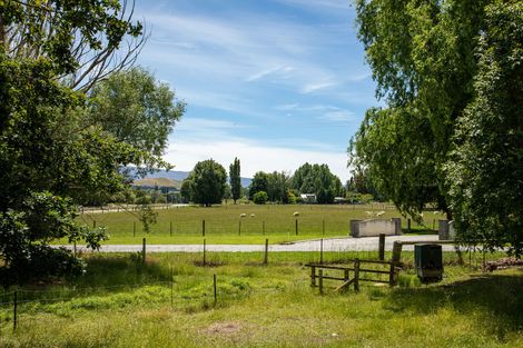 Photo of property in 35 Clare Road, Galloway, Alexandra, 9393