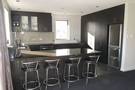 Photo of property in 8 Crabbe Place, Cromwell, 9310