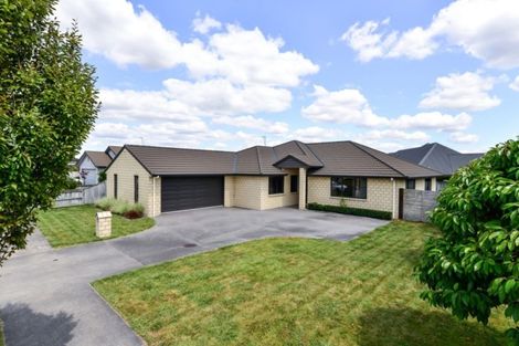 Photo of property in 158 Saint James Drive, Huntington, Hamilton, 3210