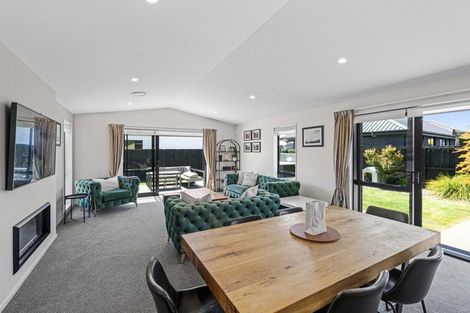 Photo of property in 123 Prestons Park Drive, Marshland, Christchurch, 8083