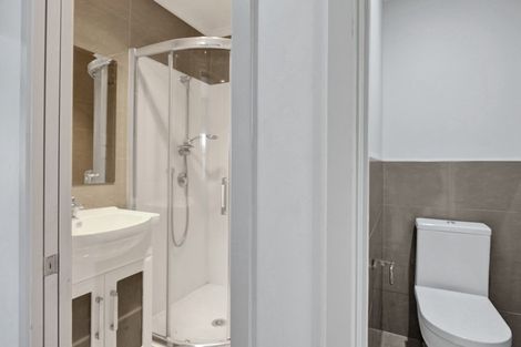 Photo of property in 14 Frederick Place, Whalers Gate, New Plymouth, 4310