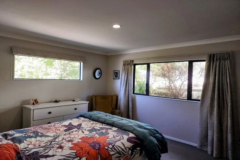Photo of property in 3 Gybe Place, Whitby, Porirua, 5024