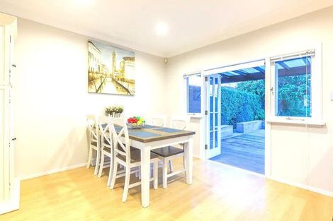 Photo of property in 8 Coronation Street, Belmont, Auckland, 0622