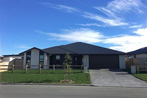 Photo of property in 33 Harding Drive, Papamoa Beach, Papamoa, 3118