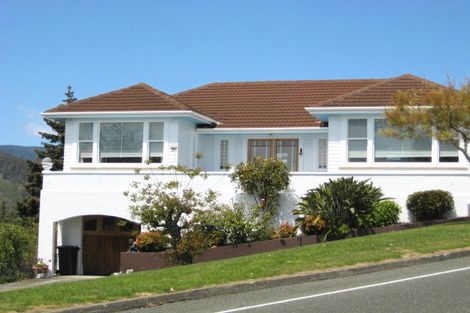 Photo of property in 125 Princes Drive, Britannia Heights, Nelson, 7010