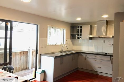 Photo of property in 141a Rosebank Road, Avondale, Auckland, 1026