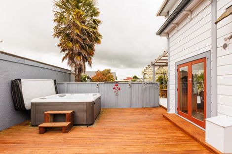 Photo of property in 27 Derby Street, Feilding, 4702