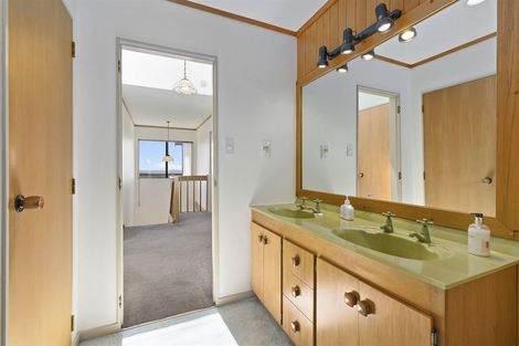 Photo of property in 22 Mercury Way, Whitby, Porirua, 5024