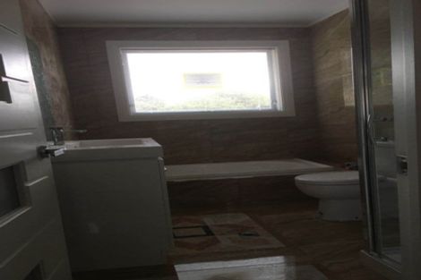 Photo of property in 77 Old Porirua Road, Ngaio, Wellington, 6035