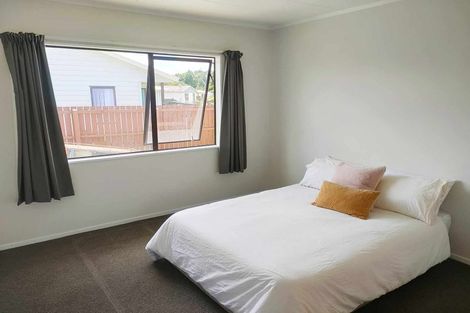 Photo of property in 5 Sequoia Place, Pukete, Hamilton, 3200