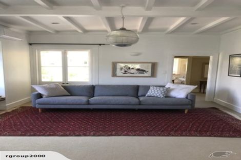 Photo of property in 18 Gladstone Road, Bluff Hill, Napier, 4110