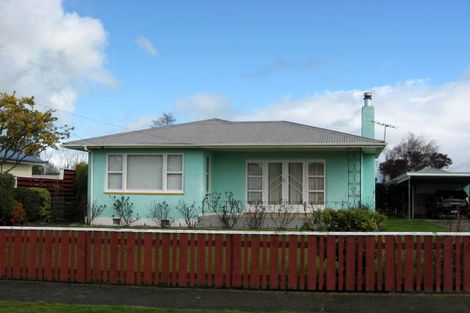 Photo of property in 19 Bledisloe Street, Solway, Masterton, 5810