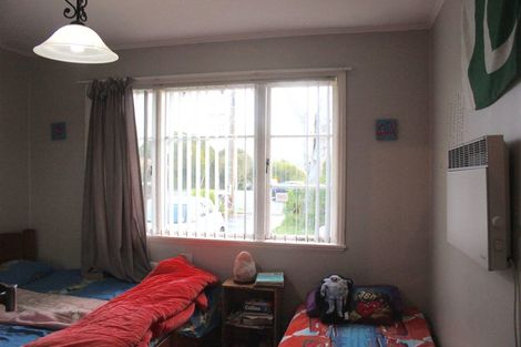 Photo of property in 110 Astley Avenue, New Lynn, Auckland, 0600