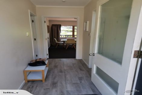 Photo of property in 85e Stottholm Road, Titirangi, Auckland, 0604