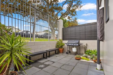 Photo of property in 5e Geddes Terrace, Avondale, Auckland, 1026