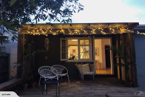 Photo of property in 33 Valley Road, Mount Maunganui, 3116