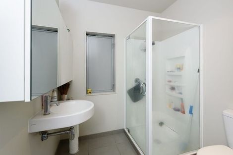 Photo of property in 18/2 Onslow Road, Khandallah, Wellington, 6035
