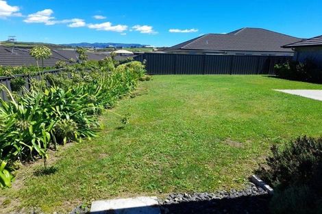 Photo of property in 15 Greystone Place, Omokoroa, 3114