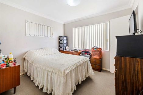 Photo of property in 7 Garton Drive, Massey, Auckland, 0614