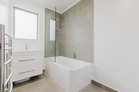 Photo of property in 53 Maxwells Line, Awapuni, Palmerston North, 4412