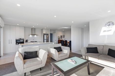 Photo of property in 42 Hinaki Street, Poike, Tauranga, 3112