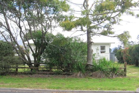 Photo of property in 102 Brook Place, Whangamata, 3620