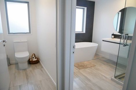 Photo of property in 2 Charlbury Drive, Rolleston, 7615