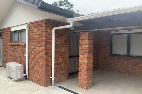 Photo of property in 8 Carisbrook Crescent, Papakura, 2110