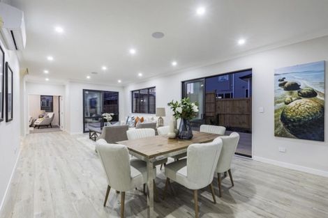 Photo of property in 3 David Rogers Lane, Swanson, Auckland, 0614