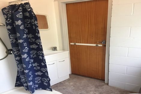 Photo of property in 17a Grande Vue Road, Hillpark, Auckland, 2102