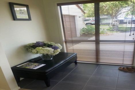 Photo of property in 20 Kristin Lane, Albany, Auckland, 0632