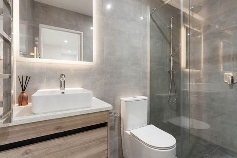 Photo of property in 82 Joseph Street, Flat Bush, Auckland, 2019