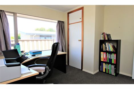 Photo of property in 25 Ward Street, Springlands, Blenheim, 7201