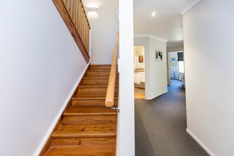 Photo of property in 39 Sylvan Way, Silverstream, Upper Hutt, 5019