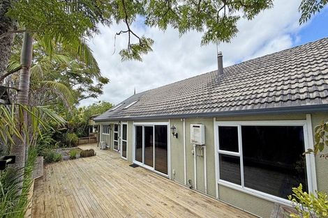 Photo of property in 50 Balmain Road, Chatswood, Auckland, 0626
