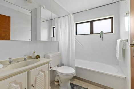 Photo of property in 29b Hinau Street, Tawa, Wellington, 5028