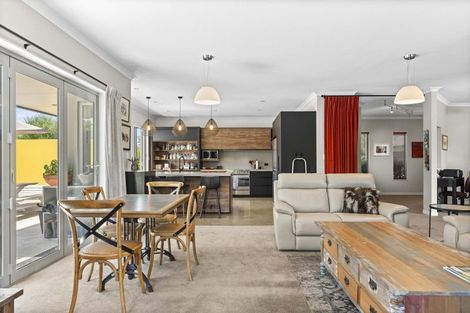 Photo of property in 7 Rexwood Estate, Carterton, 5713