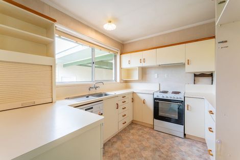 Photo of property in 65 Rhodes Street, Waimate, 7924