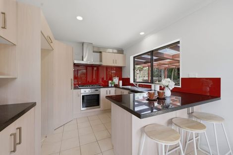 Photo of property in 35 Peninsula Road, Mangere, Auckland, 2022
