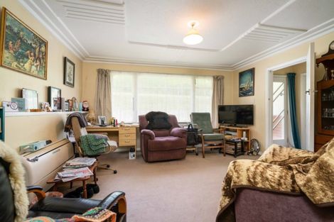 Photo of property in 51 Glen Road, Mornington, Dunedin, 9011